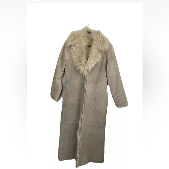 VTG Newport News Penny Lane Long Tan Suede Coat Faux Fur Lined SZ Small 52” Long - Picture 1 of 13